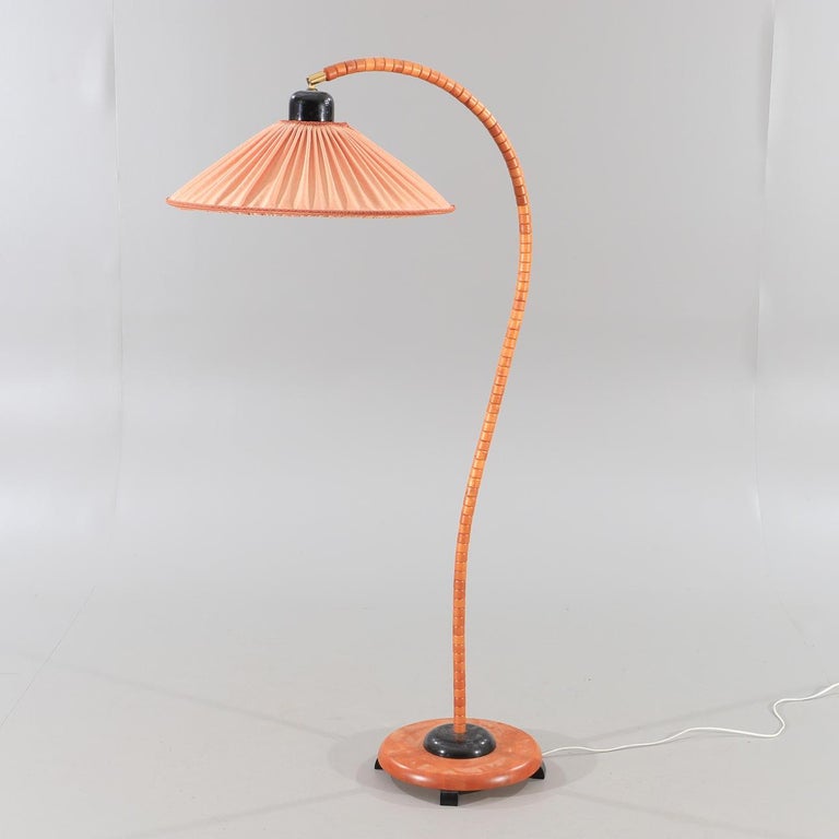Markslöjd Floor Lamp with Pink Shade and Adjustable Gooseneck - Sweden 1970's
