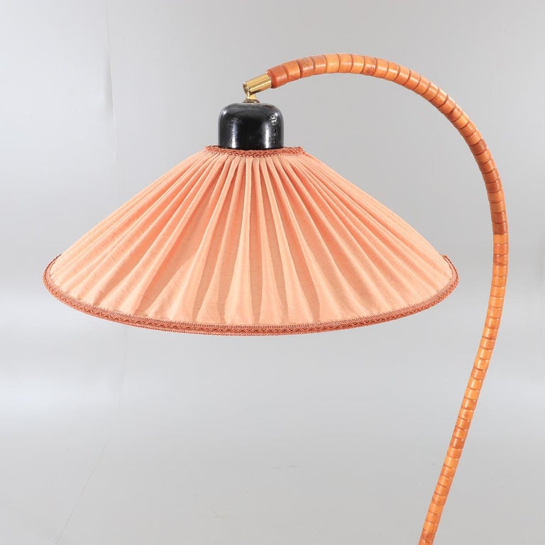 Markslöjd Floor Lamp with Pink Shade and Adjustable Gooseneck - Sweden 1970's