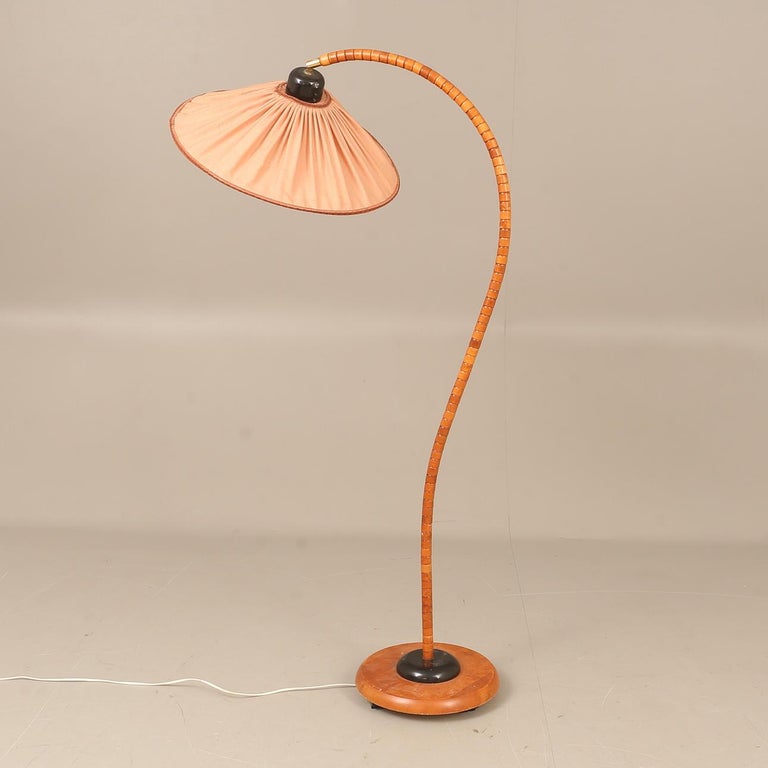 Markslöjd Floor Lamp with Pink Shade and Adjustable Gooseneck - Sweden 1970's