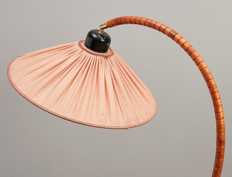 Markslöjd, Floor-lamp - Pink ''Swan neck'' Art Deco style